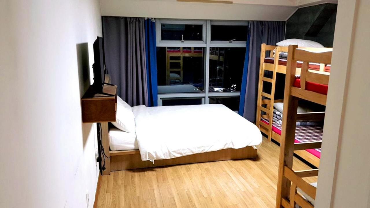Busan Popcorn Hostel Exterior foto